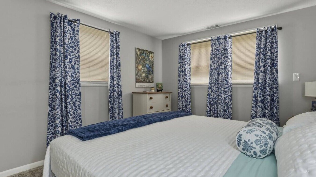 Photo of Bedroom in Corning