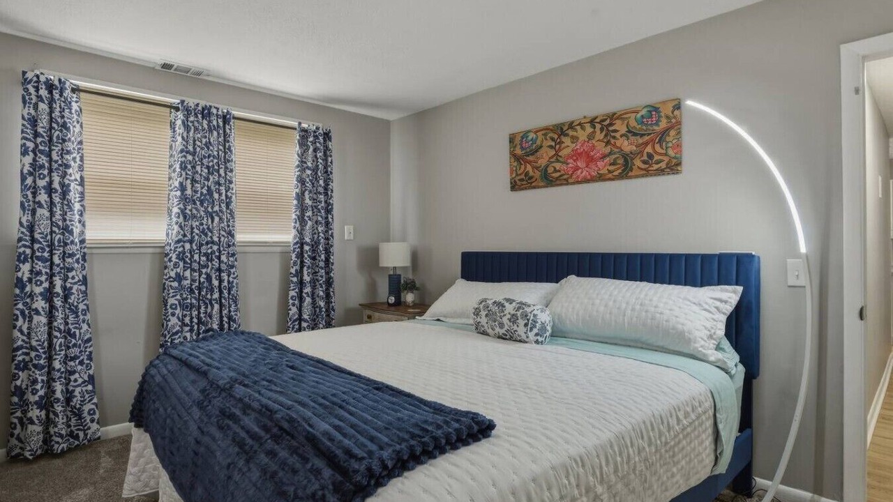 Photo of Bedroom in Corning