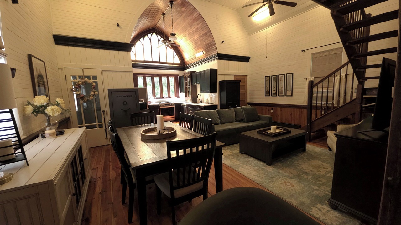 Photo of Livingroom in Clifton Park