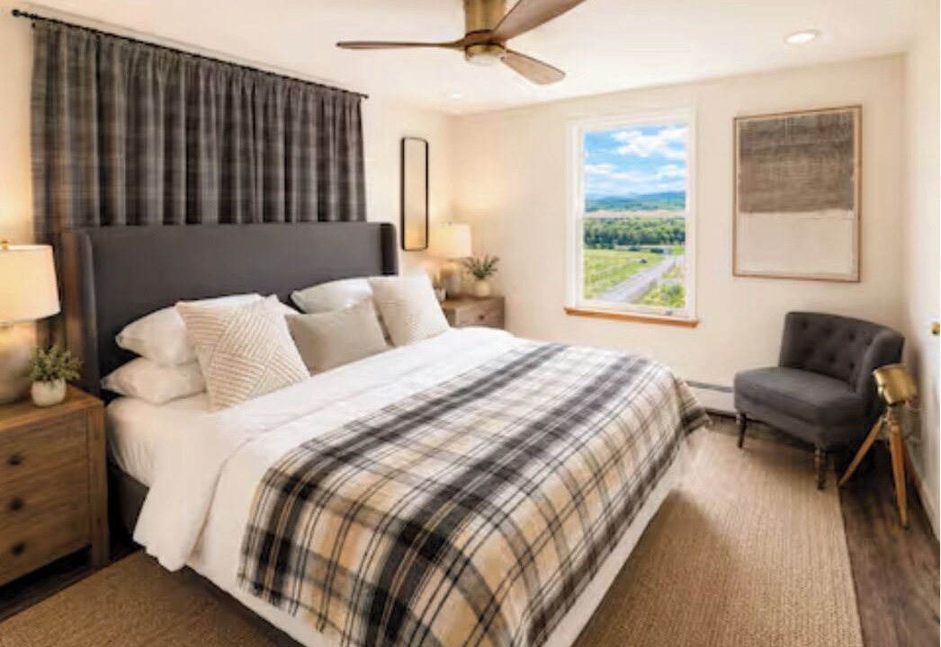 Photo of Bedroom in Hudson