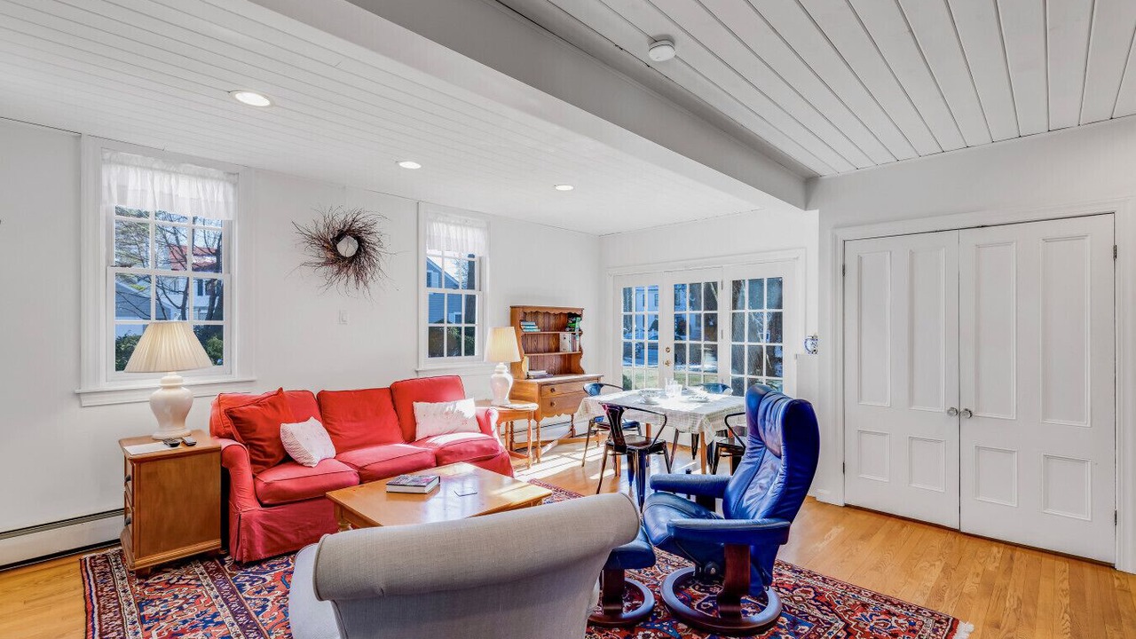 Photo of Bedroom in Newburyport