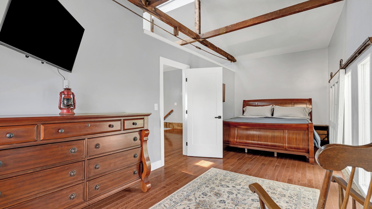 Photo of Bedroom in Higganum