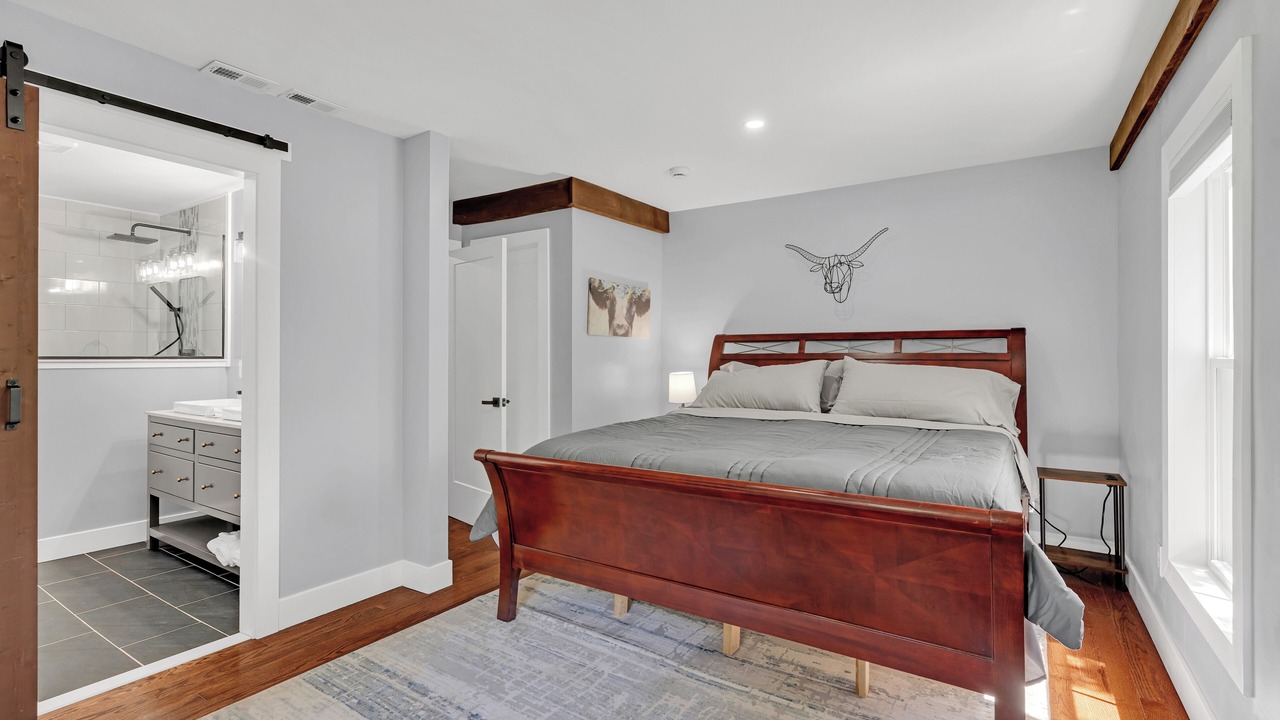 Photo of Bedroom in Higganum