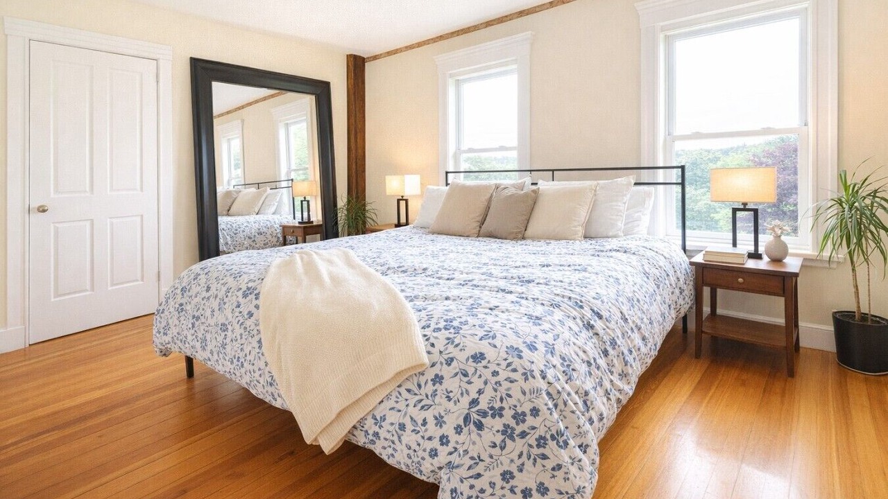Photo of Bedroom in South Eliot