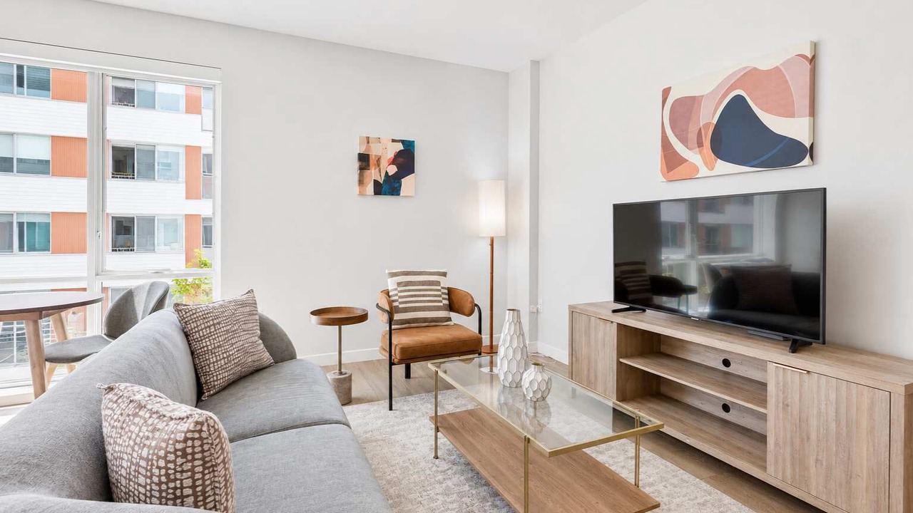 Photo of Livingroom in East Cambridge