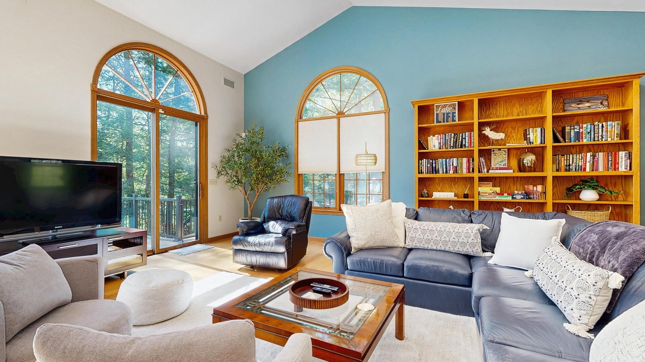 Photo of Livingroom in South Casco