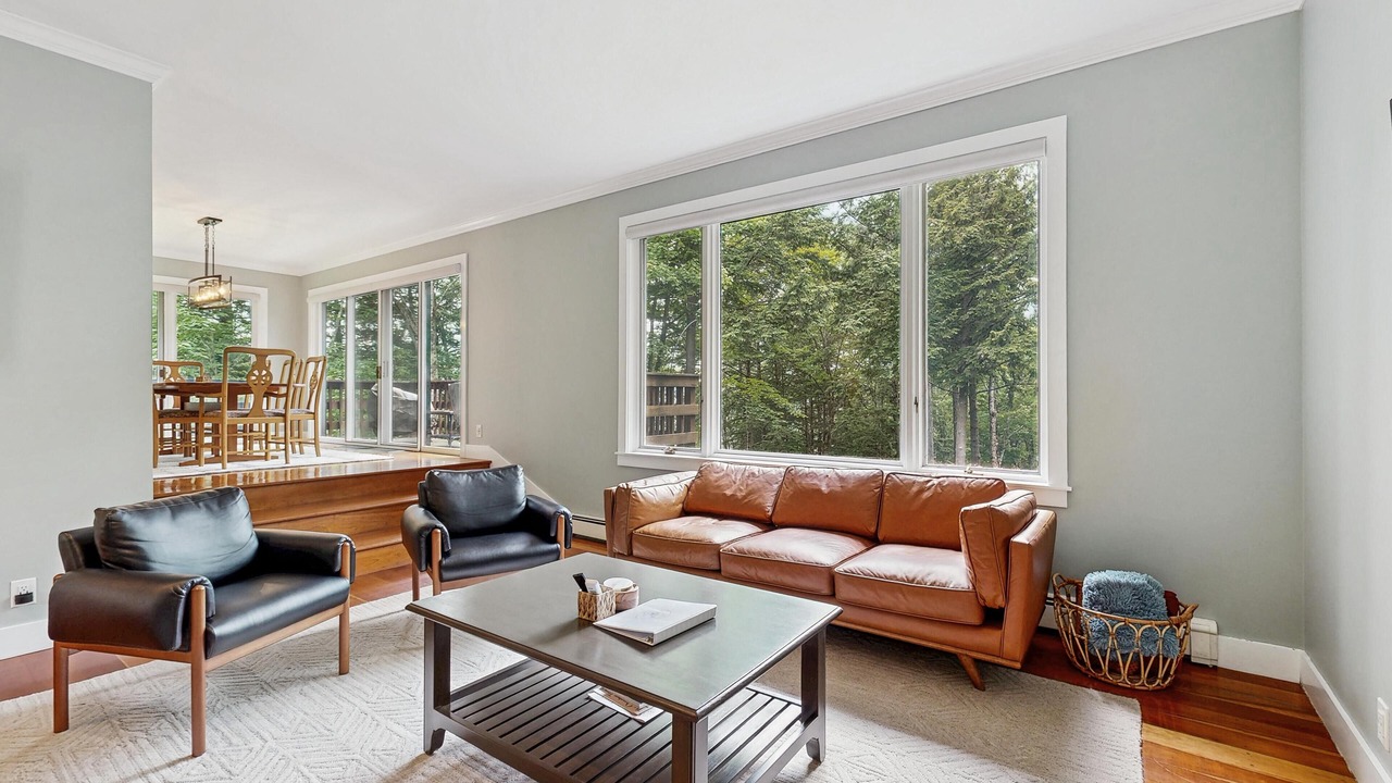 Photo of Livingroom in West Hartford