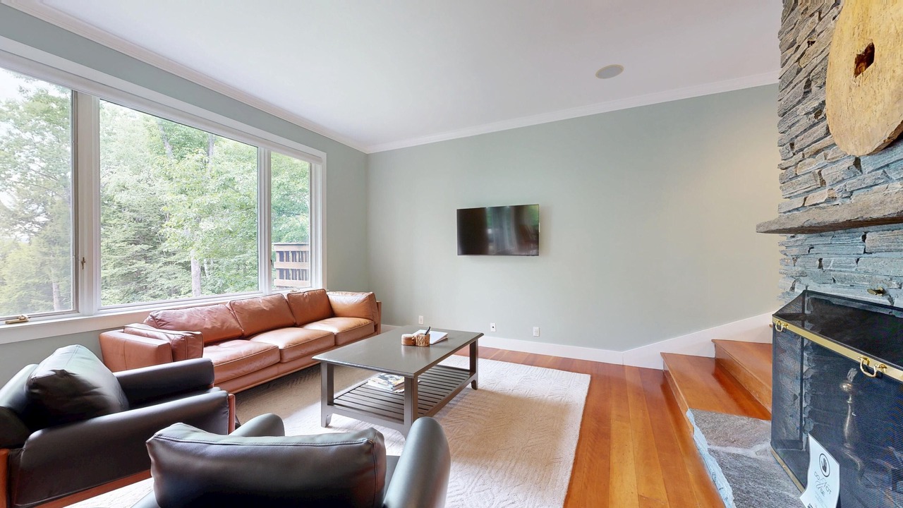Photo of Livingroom in West Hartford