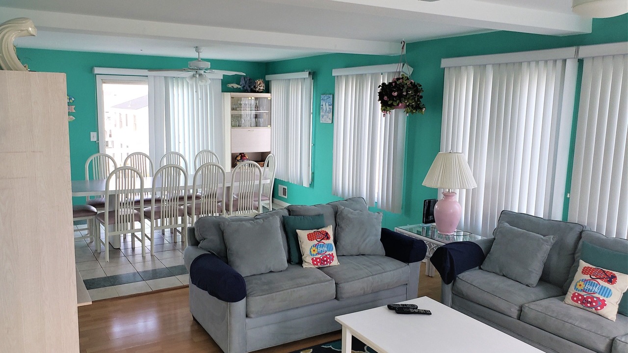 Photo of Livingroom in Ship Bottom