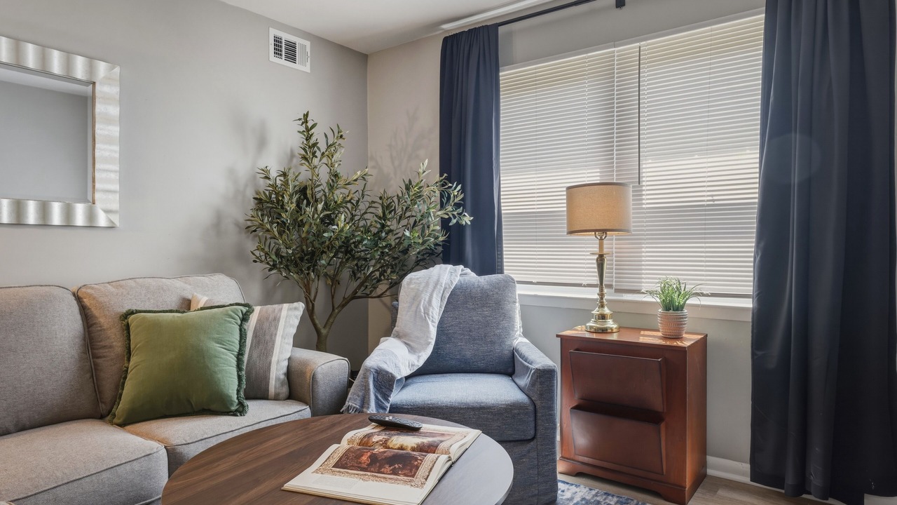 Photo of Livingroom in Corning