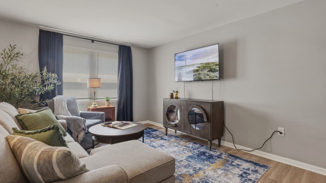 Photo of Livingroom in Corning
