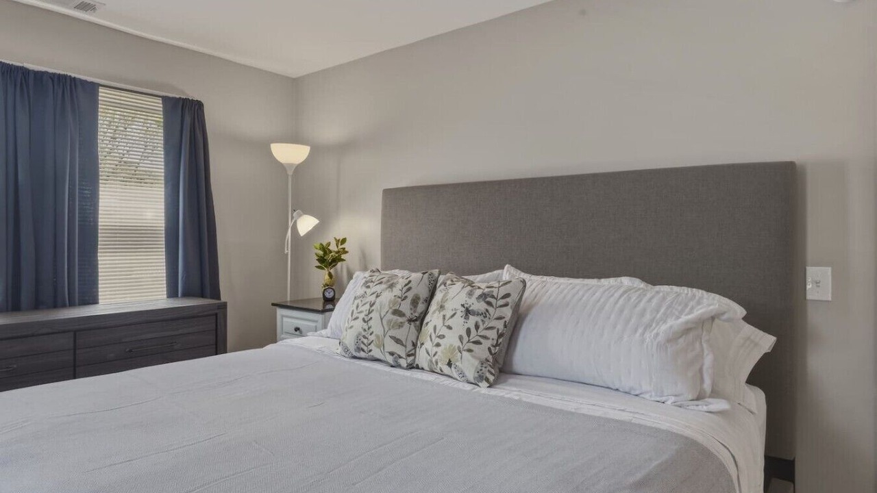 Photo of Bedroom in Corning