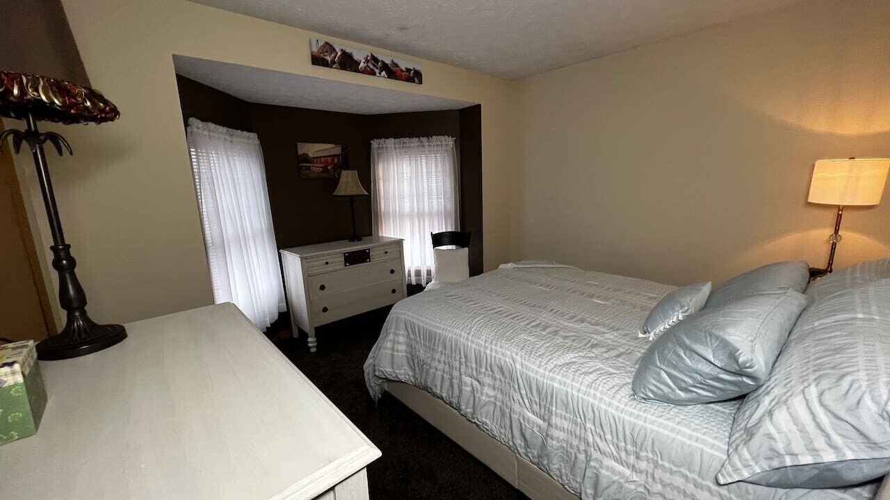 Photo of Bedroom in Elmira