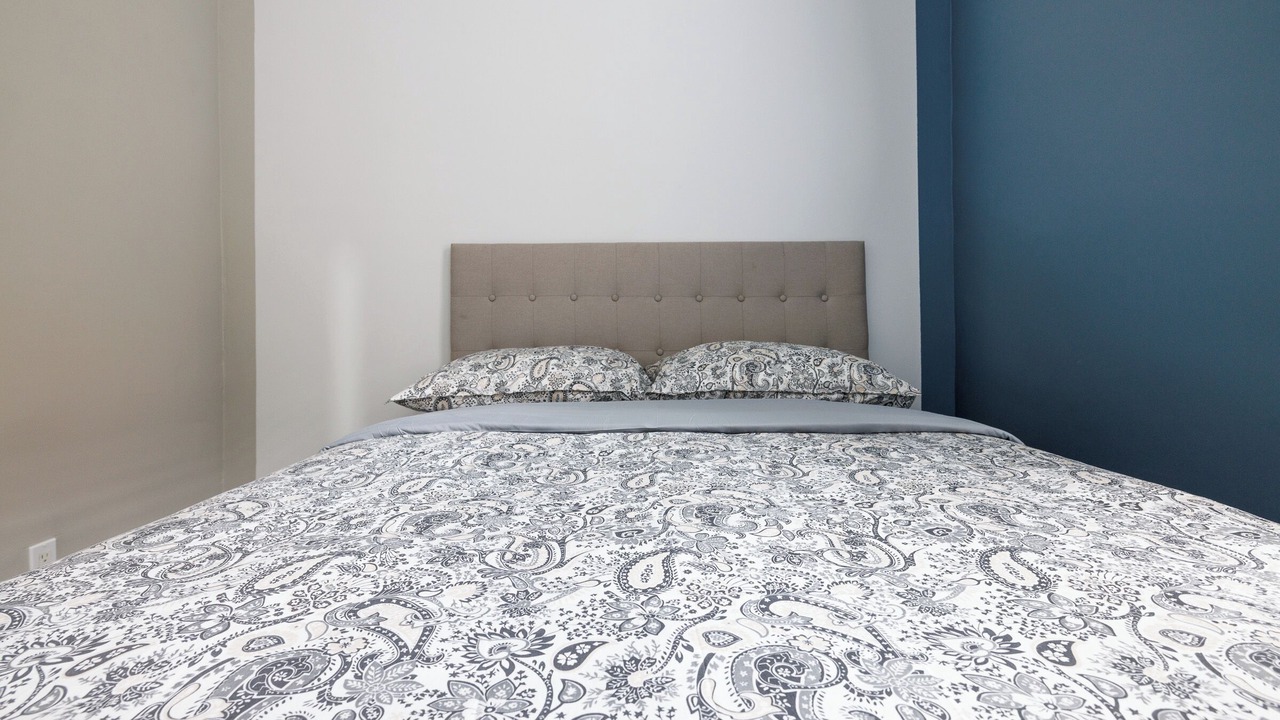 Photo of Bedroom in Bloomingdale