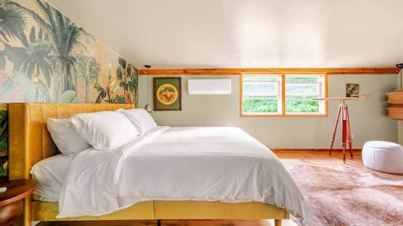 Photo of Bedroom in Jefferson Heights