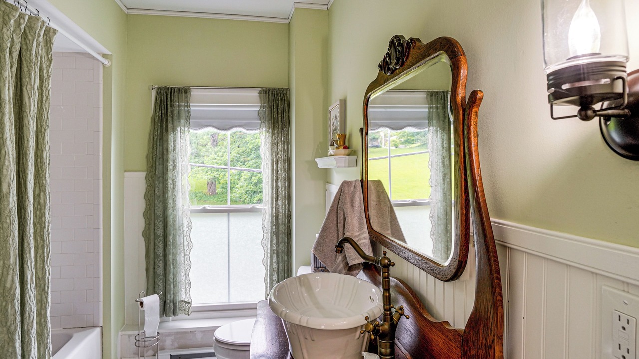 Photo of Bathroom in Coxsackie