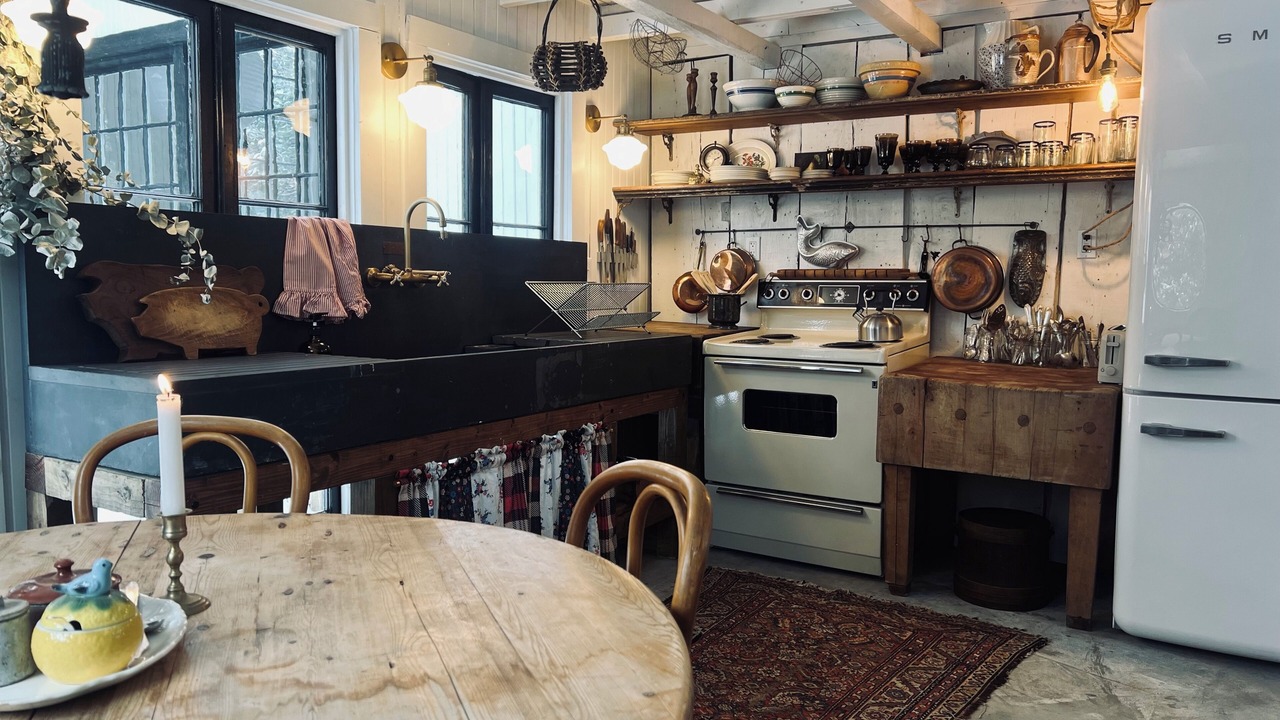 Photo of Kitchen in Deep River Center