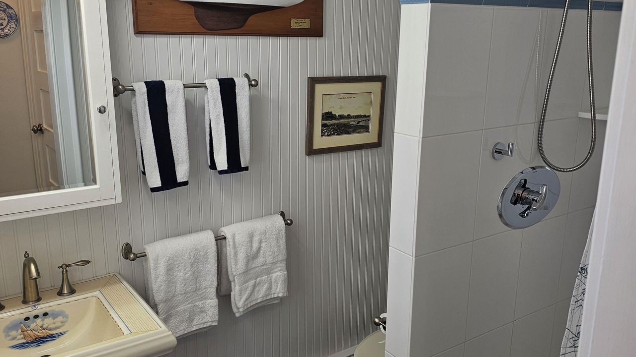 Photo of Bathroom in Hull