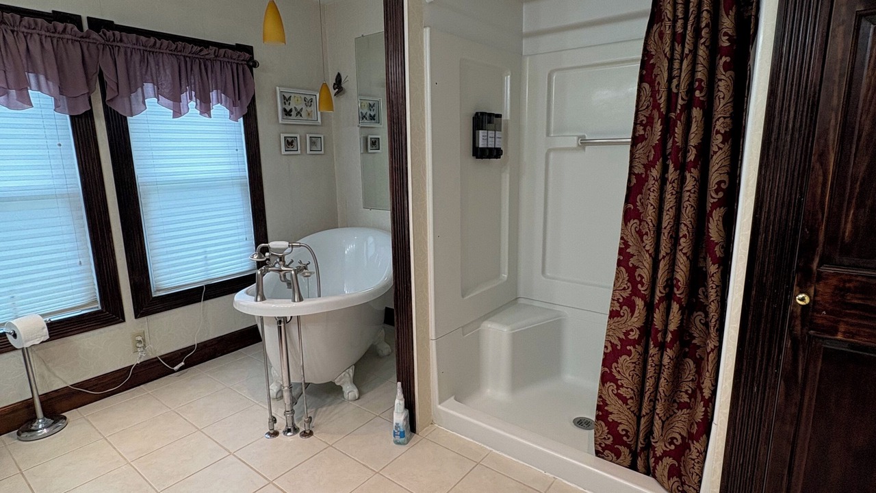 Photo of Bathroom in Sidney