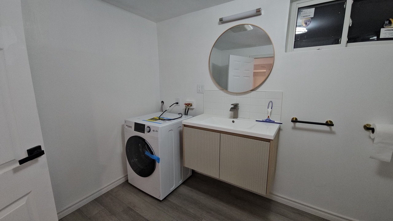 Photo of Bathroom in Glenridge
