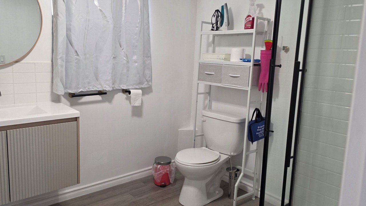Photo of Bathroom in Glenridge