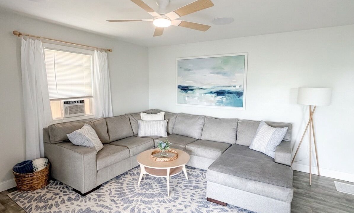 Photo of Livingroom in Winnisquam