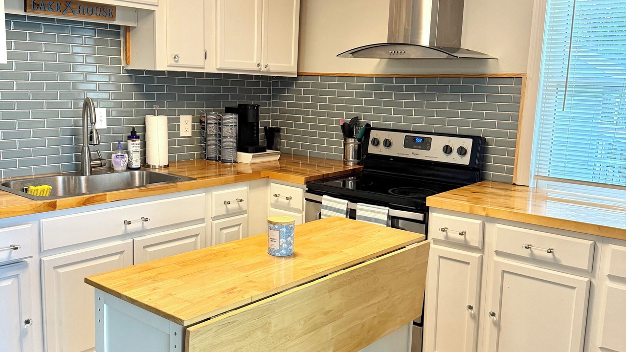 Photo of Kitchen in Winnisquam