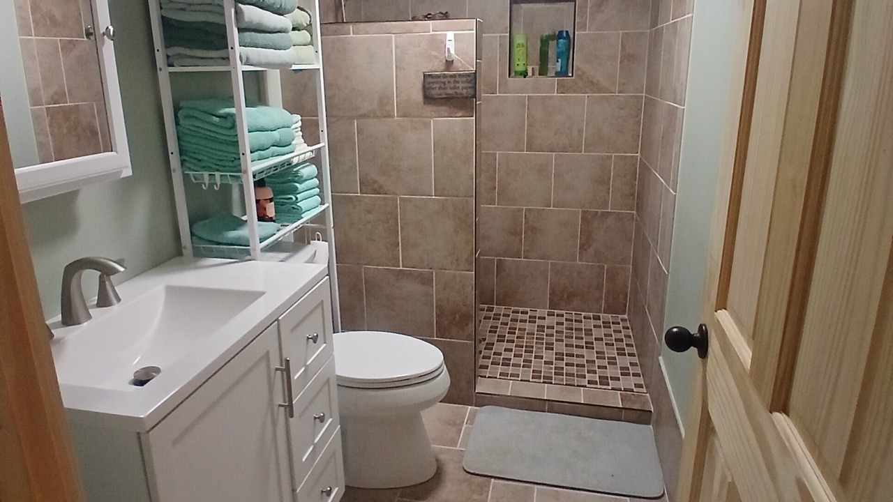 Photo of Bathroom in Naples