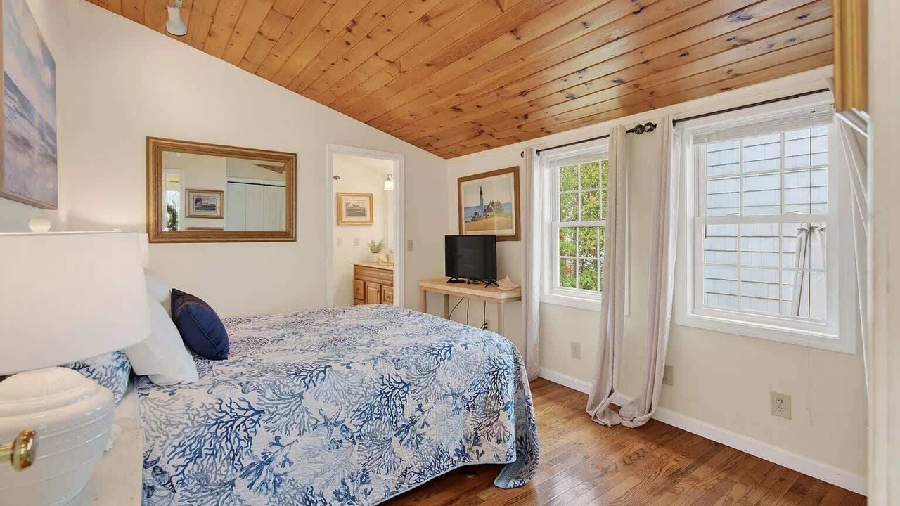 Photo of Bedroom in Ocean Park