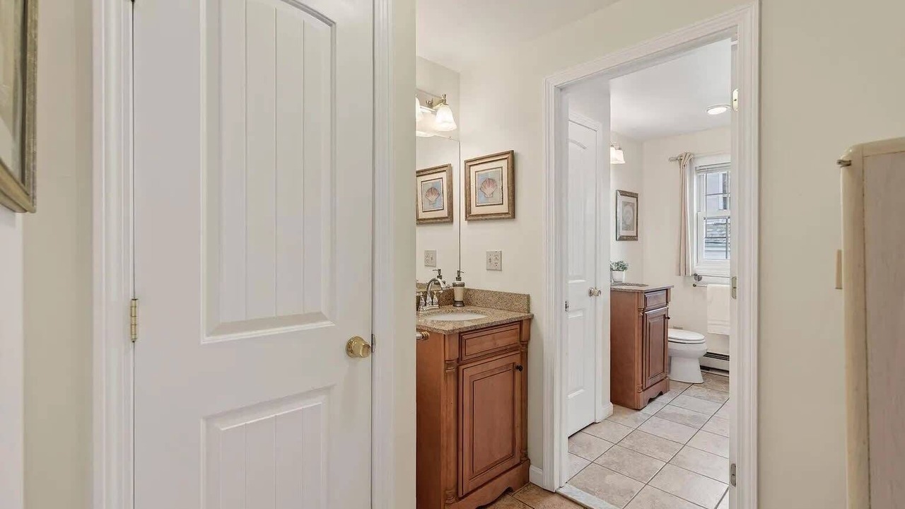 Photo of Bathroom in Ocean Park