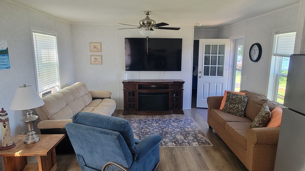 Photo of Livingroom in Three Mile Bay