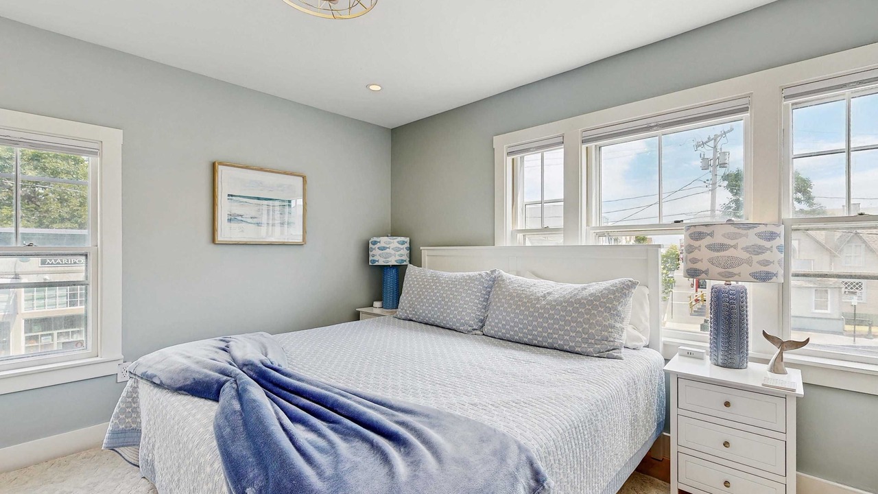 Photo of Bedroom in Oak Bluffs