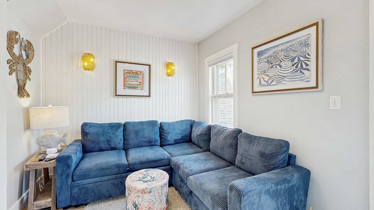 Photo of Livingroom in Oak Bluffs