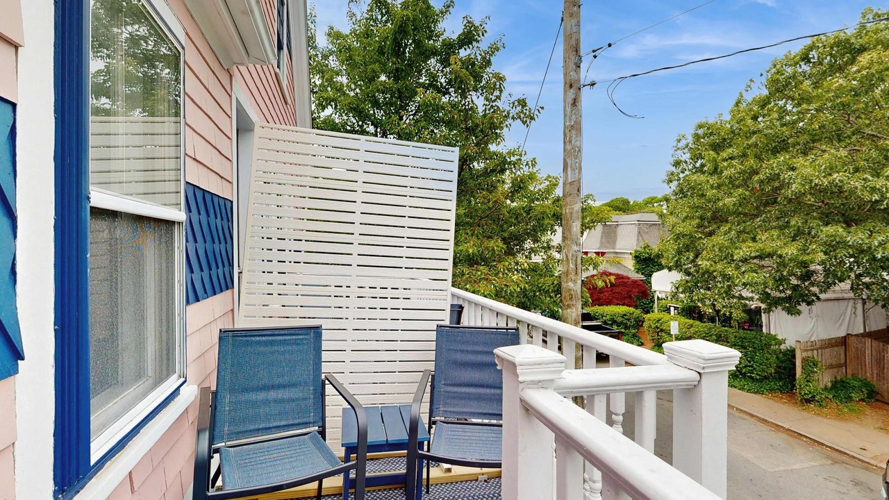 Photo of Patio Balcony in Oak Bluffs