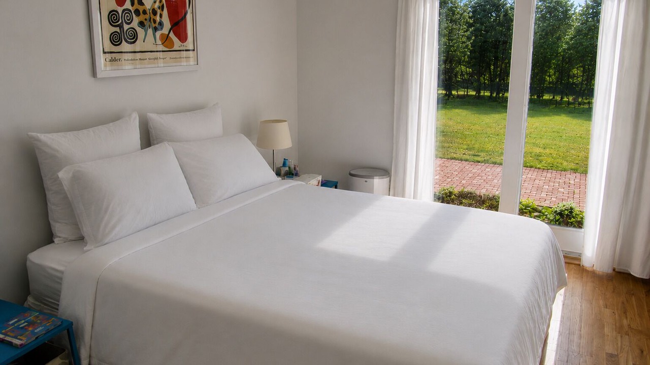 Photo of Bedroom in Amagansett Lanes