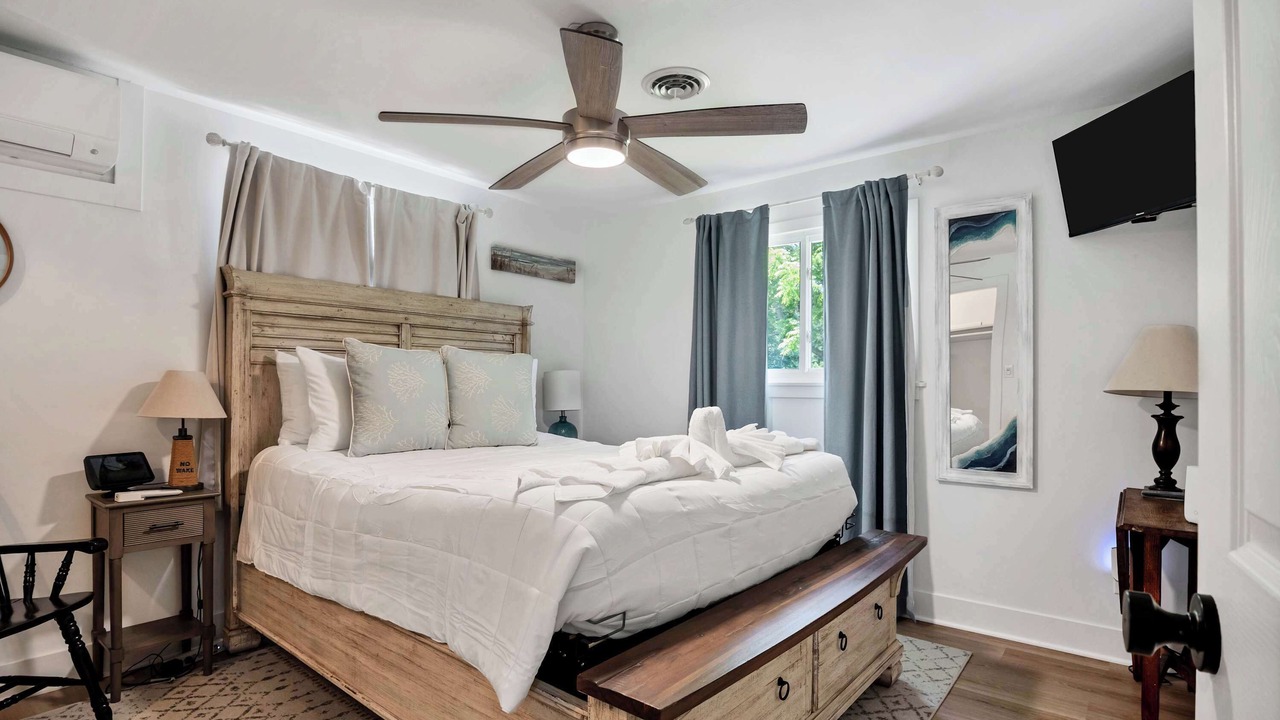 Photo of Bedroom in Niantic