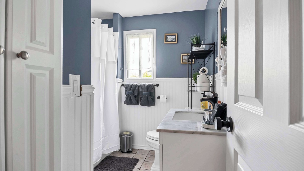 Photo of Bathroom in Niantic