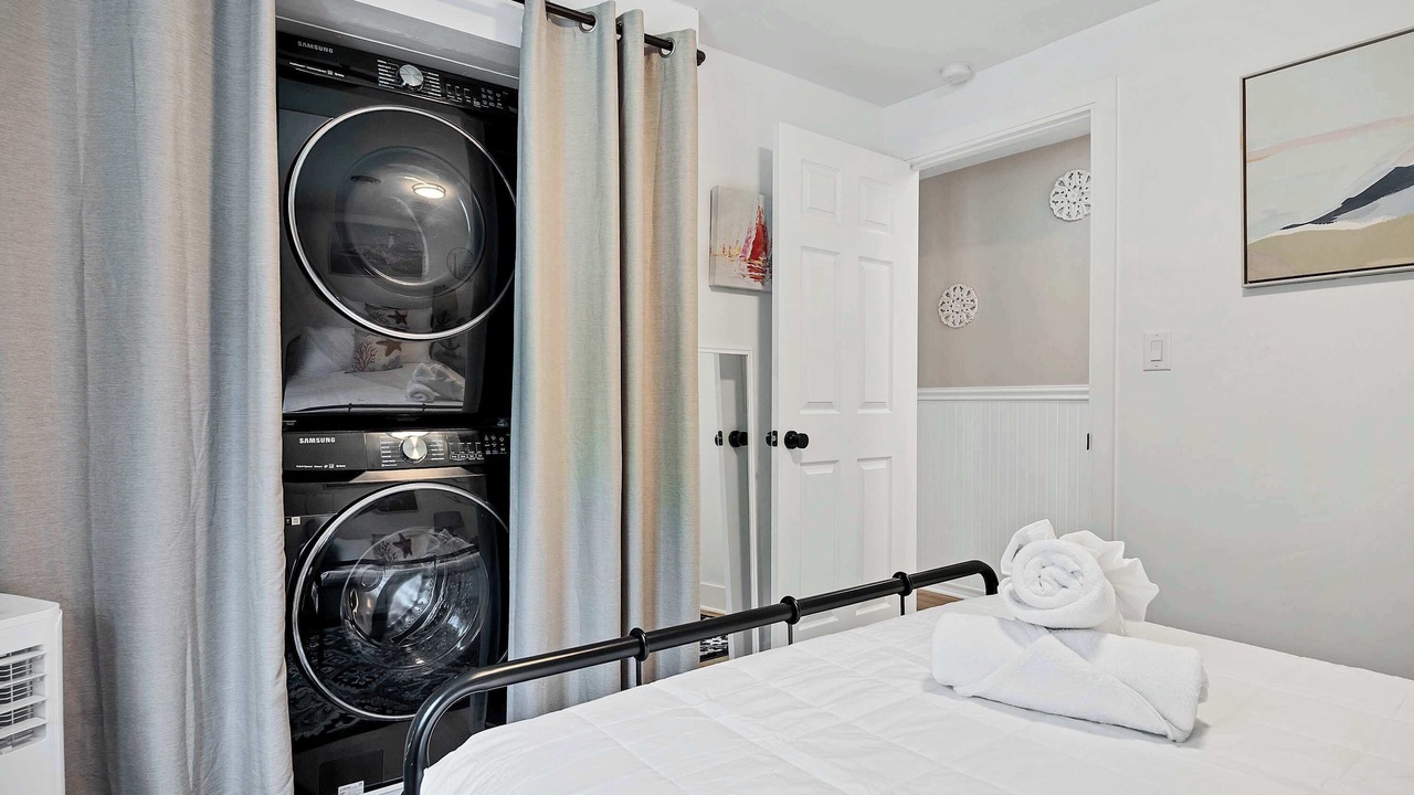 Photo of Bedroom in Niantic