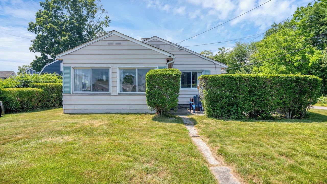 Photo of Outdoor in Niantic