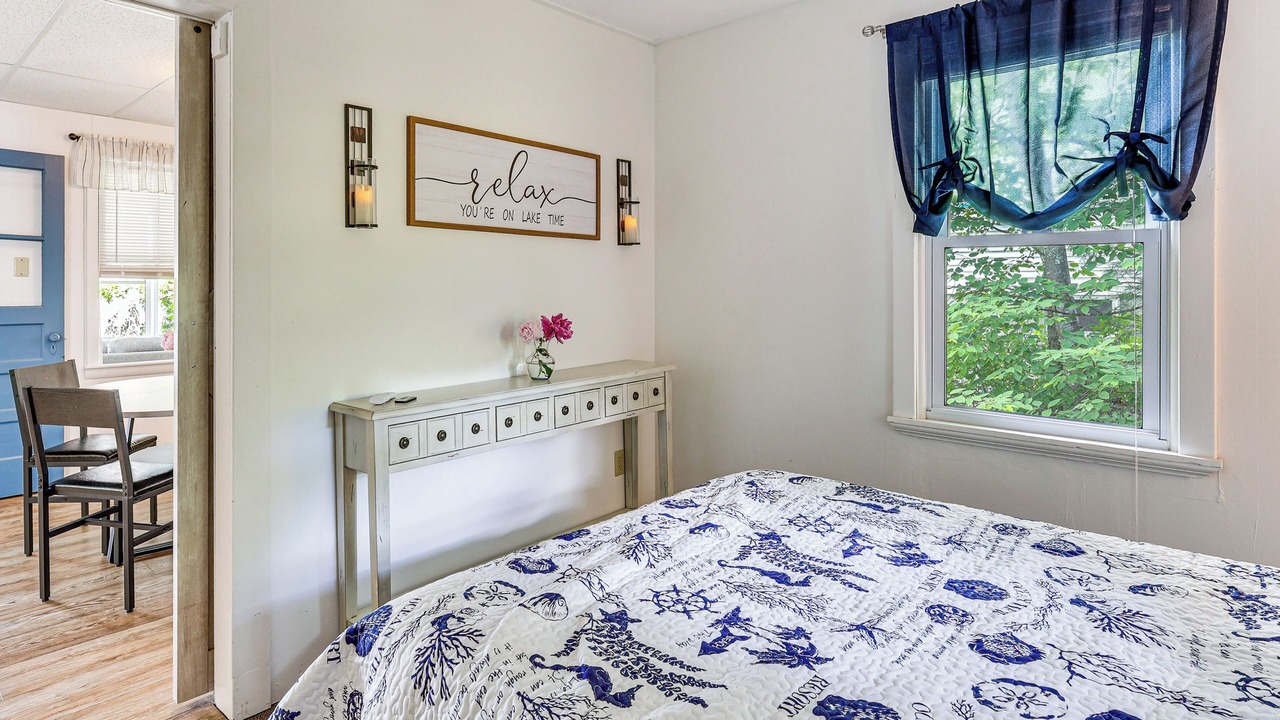 Photo of Bedroom in Thompson