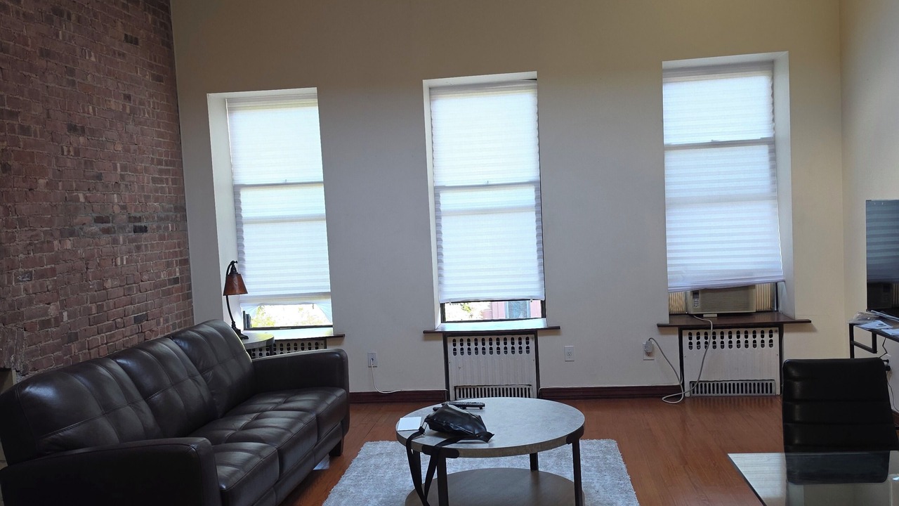 Photo of Livingroom in Central Park North