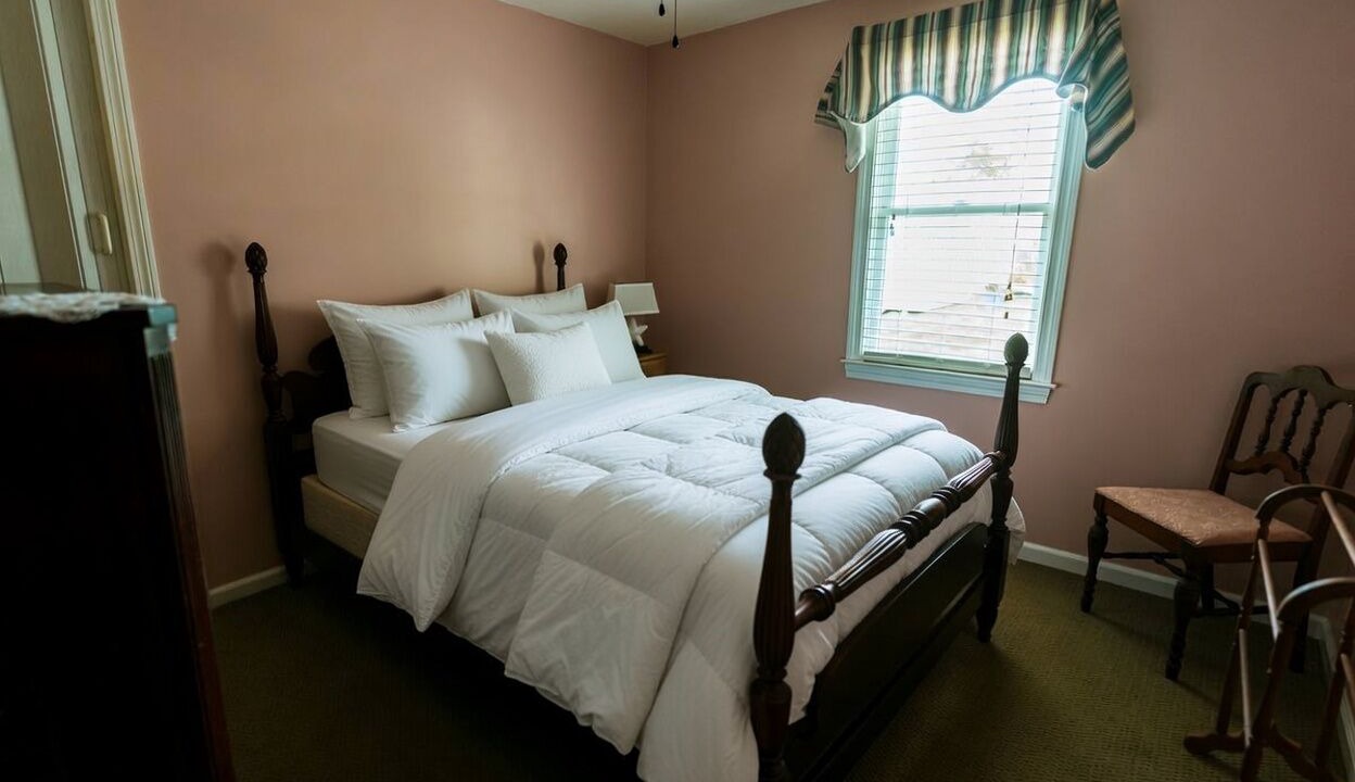 Photo of Bedroom in Misquamicut