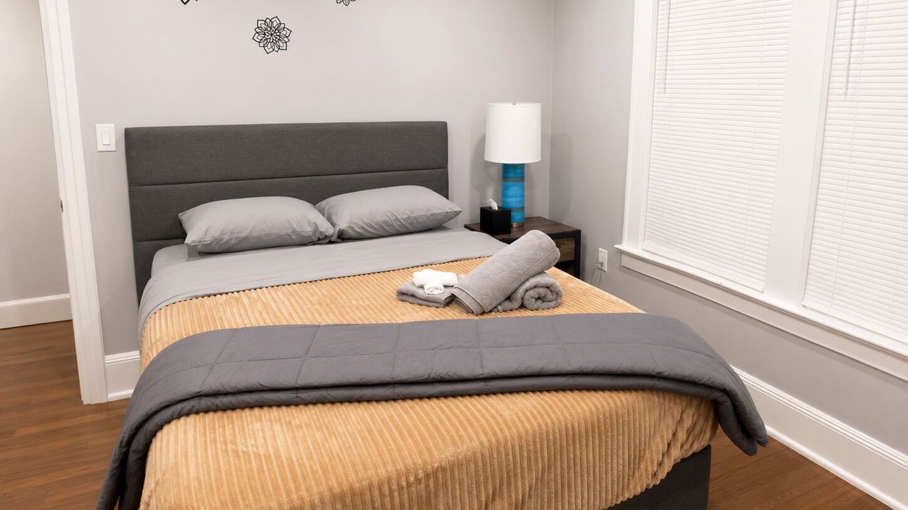 Photo of Bedroom in Norwalk