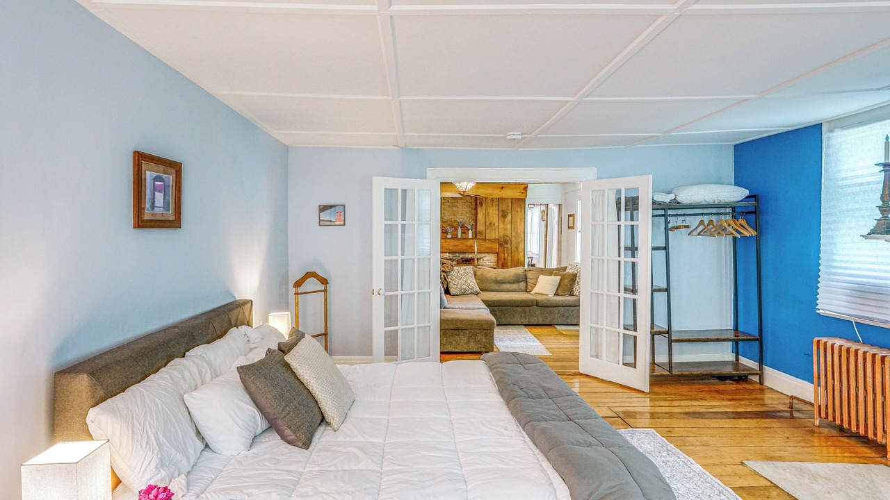 Photo of Bedroom in South Lee