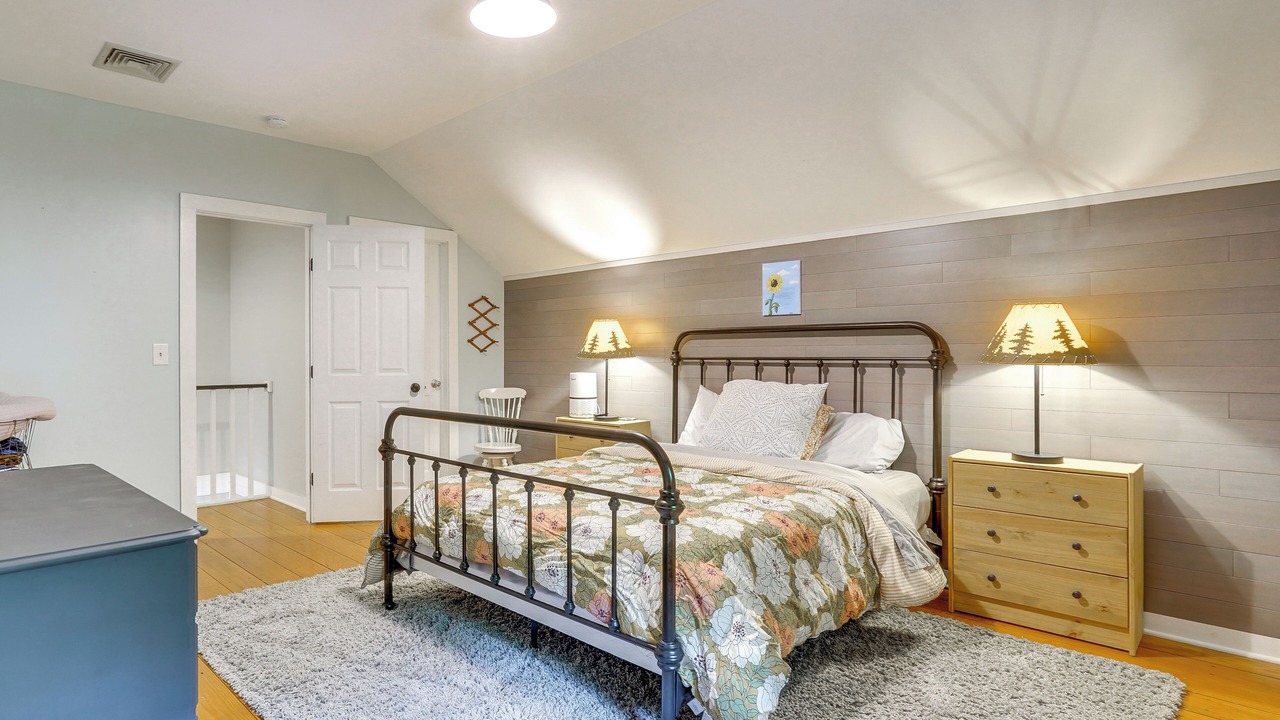 Photo of Bedroom in Southbury