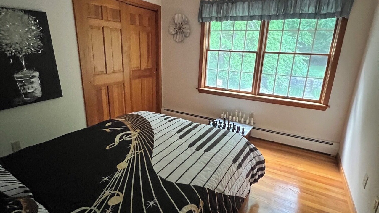 Photo of Bedroom in Hampton