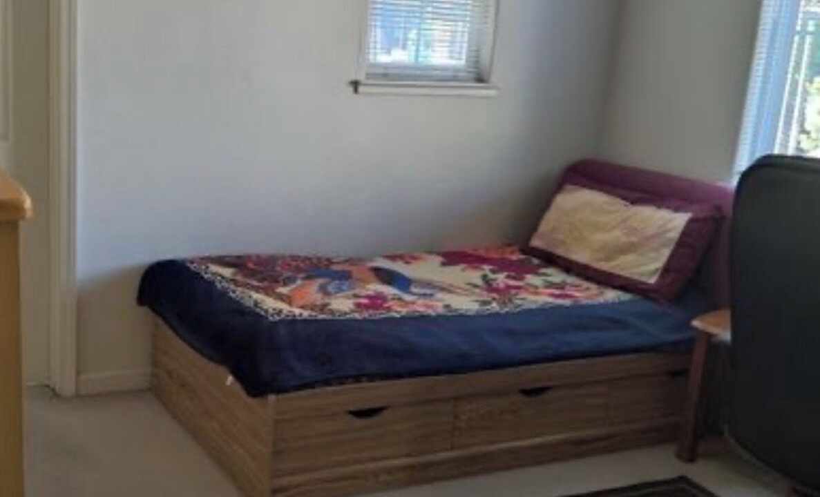 Photo of Bedroom in North Bay Shore