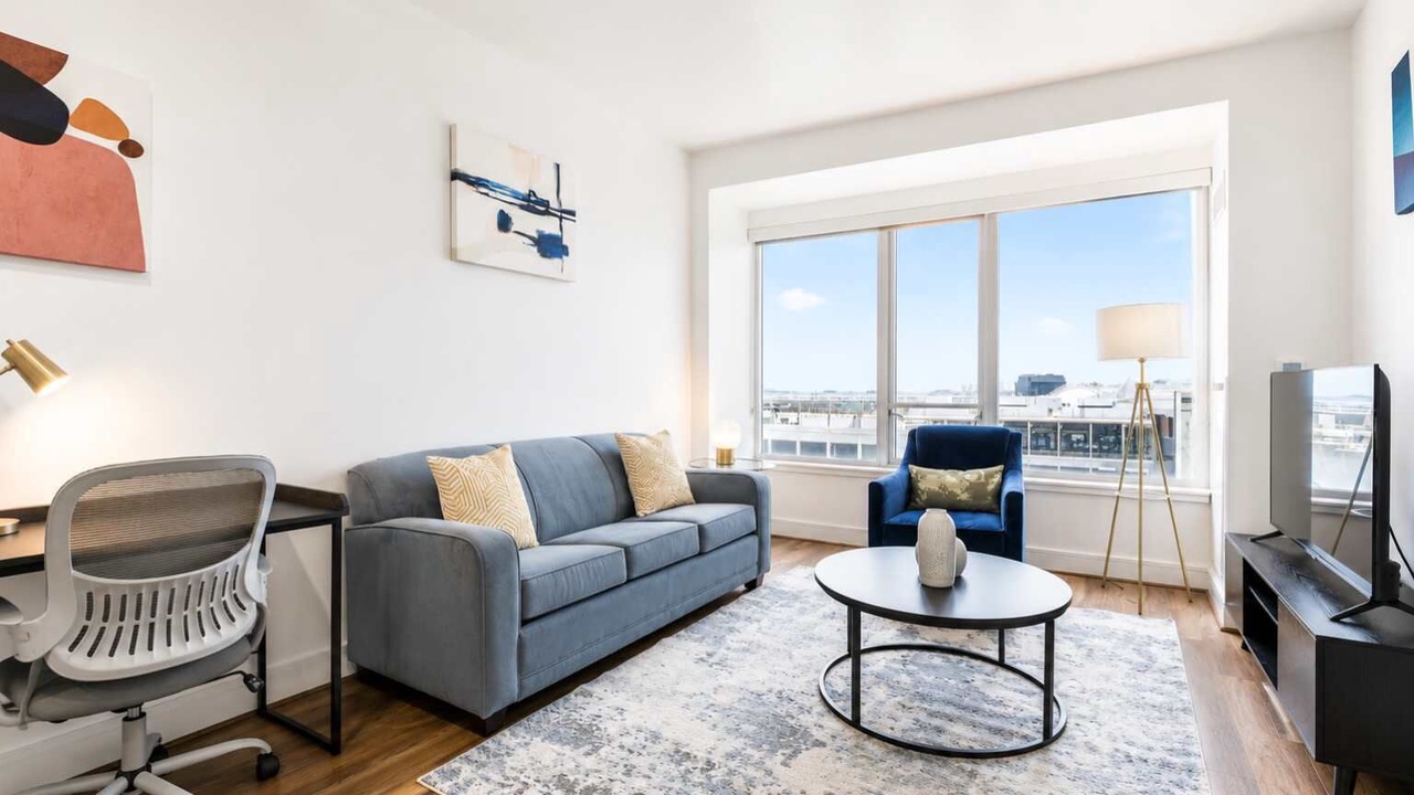 Photo of Livingroom in Seaport District