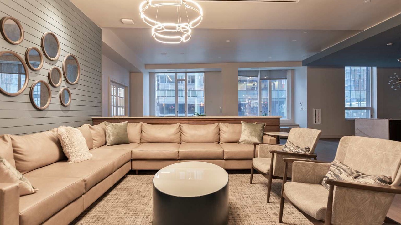 Photo of Livingroom in Seaport District