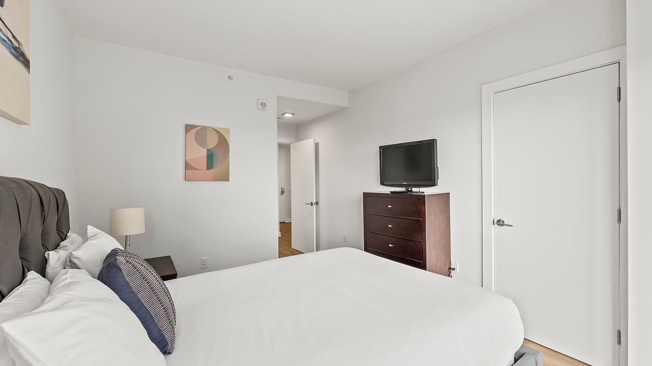 Photo of Bedroom in Downtown